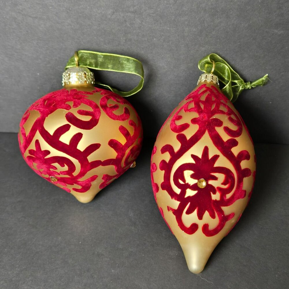 Frontgate Red Velvet Flocked Glass Ornaments Set 4" & 5" Gold Holiday Decor